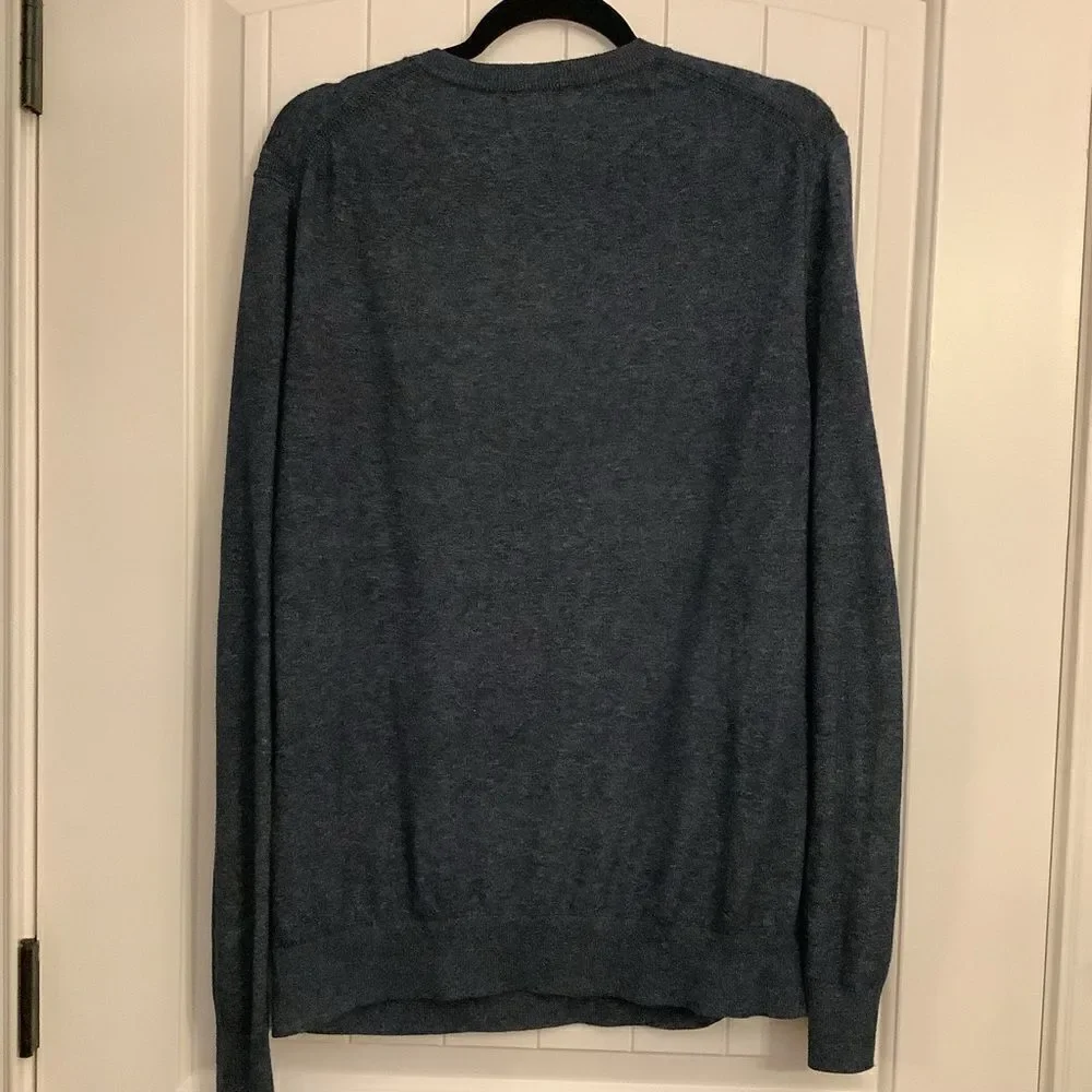 Banana Republic Men’s V-Neck Heather Cotton Yarn Sweater‎